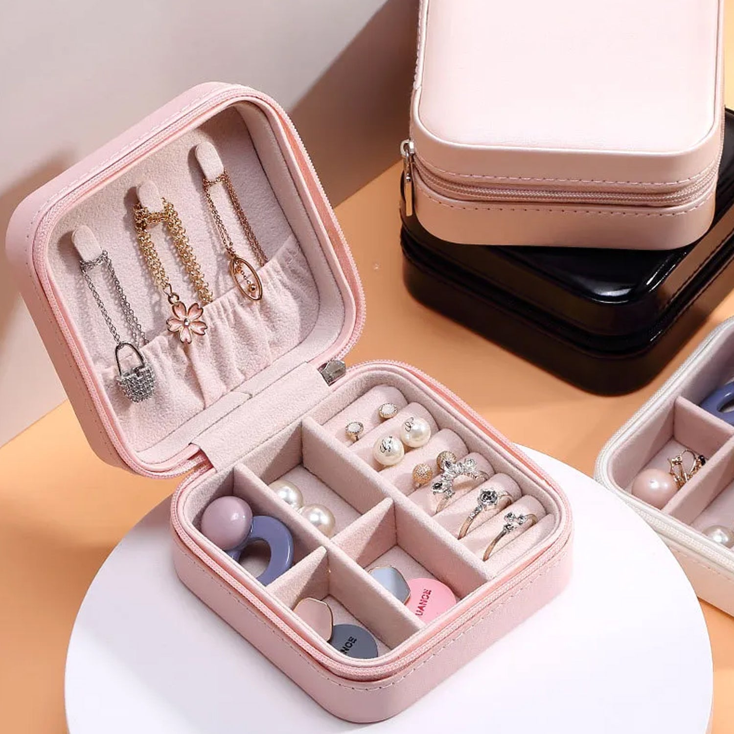 8782 Jewellery Box for Women, Mini Portable Jewelry Box Organiser,PU Leather Jewlerrying Display Holder, Small Travel Jewellery Box for Girls, Women, Mother, Daughte, Travel Ring, Pendant, Earring, Necklace Storage Case 8782 Jewellery Box for Women, Mini Portable Jewelry Box Organiser,PU Leather Jewlerrying Display Holder, Small Travel Jewellery Box for Girls, Women, Mother, Daughte, Travel Ring, Pendant, Earring, Necklace Storage Case